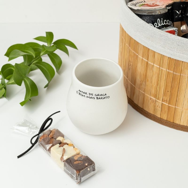 Cesta de Café da Manhã Essencial